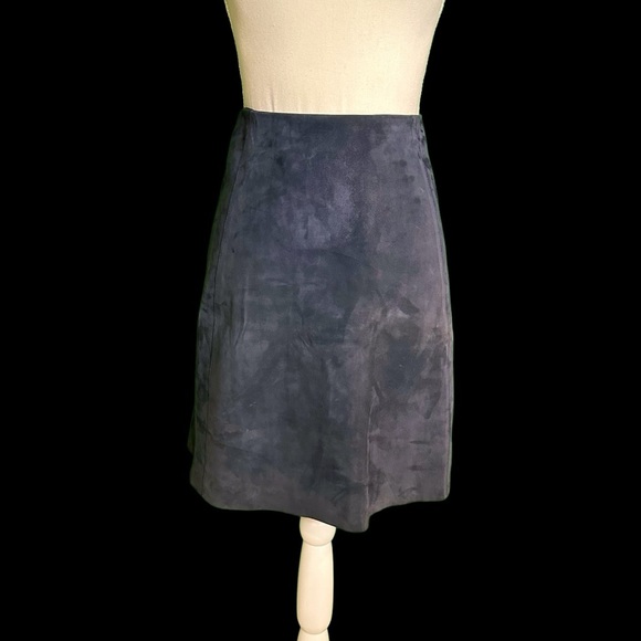 NWT JOSEPH ‘Janet Suede Velour Eola’ Genuine Lambskin Navy Blue Mini Skirt SZ 4 - Picture 1 of 13